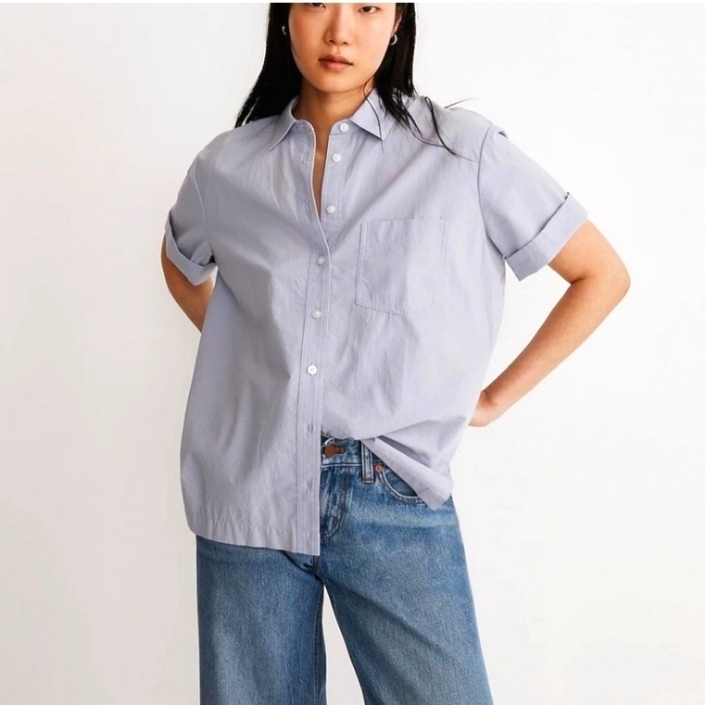 Madewell Light Blue Button Down Shirt